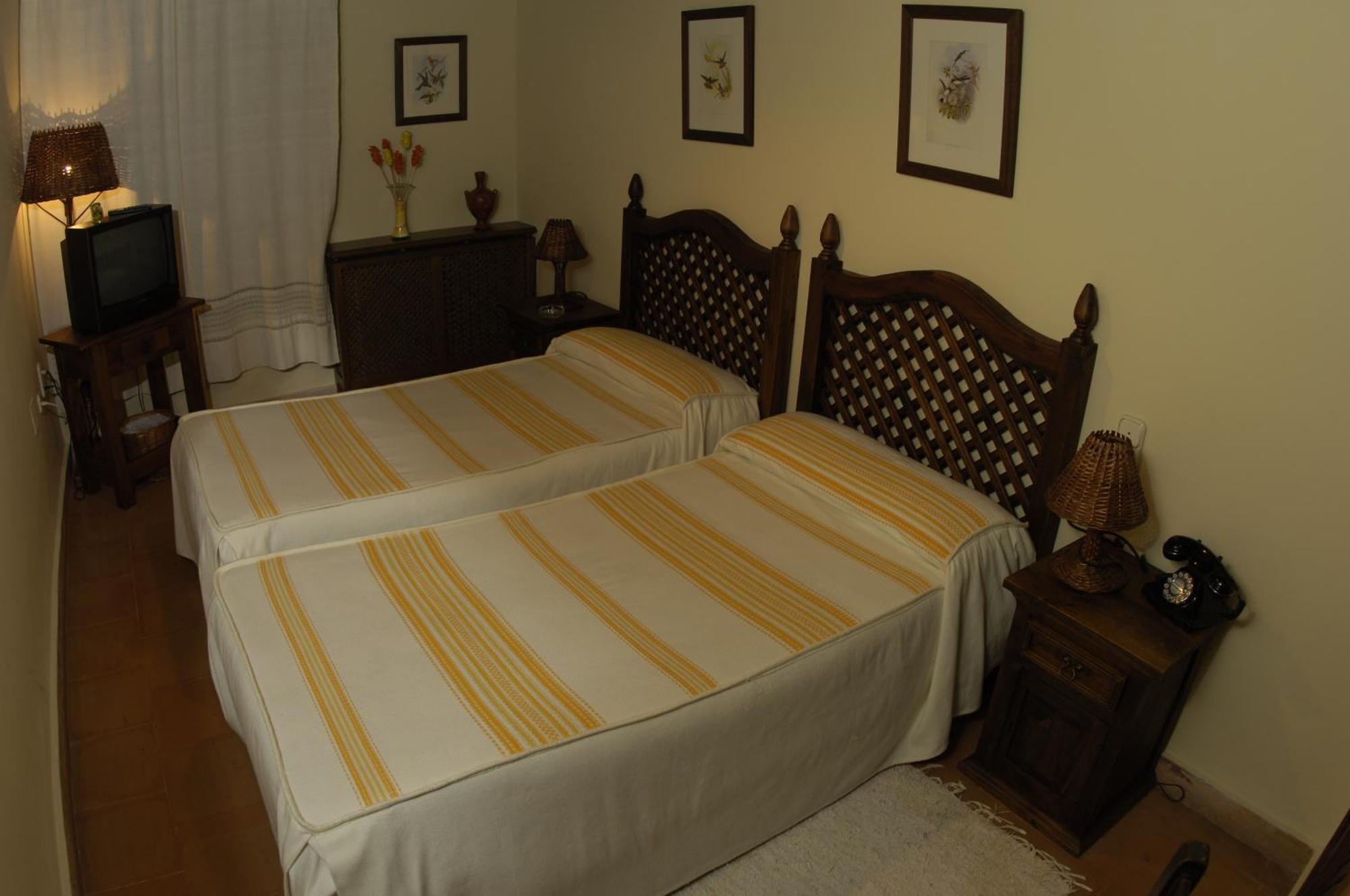 Hotel Rural San Roque Pitres Екстер'єр фото